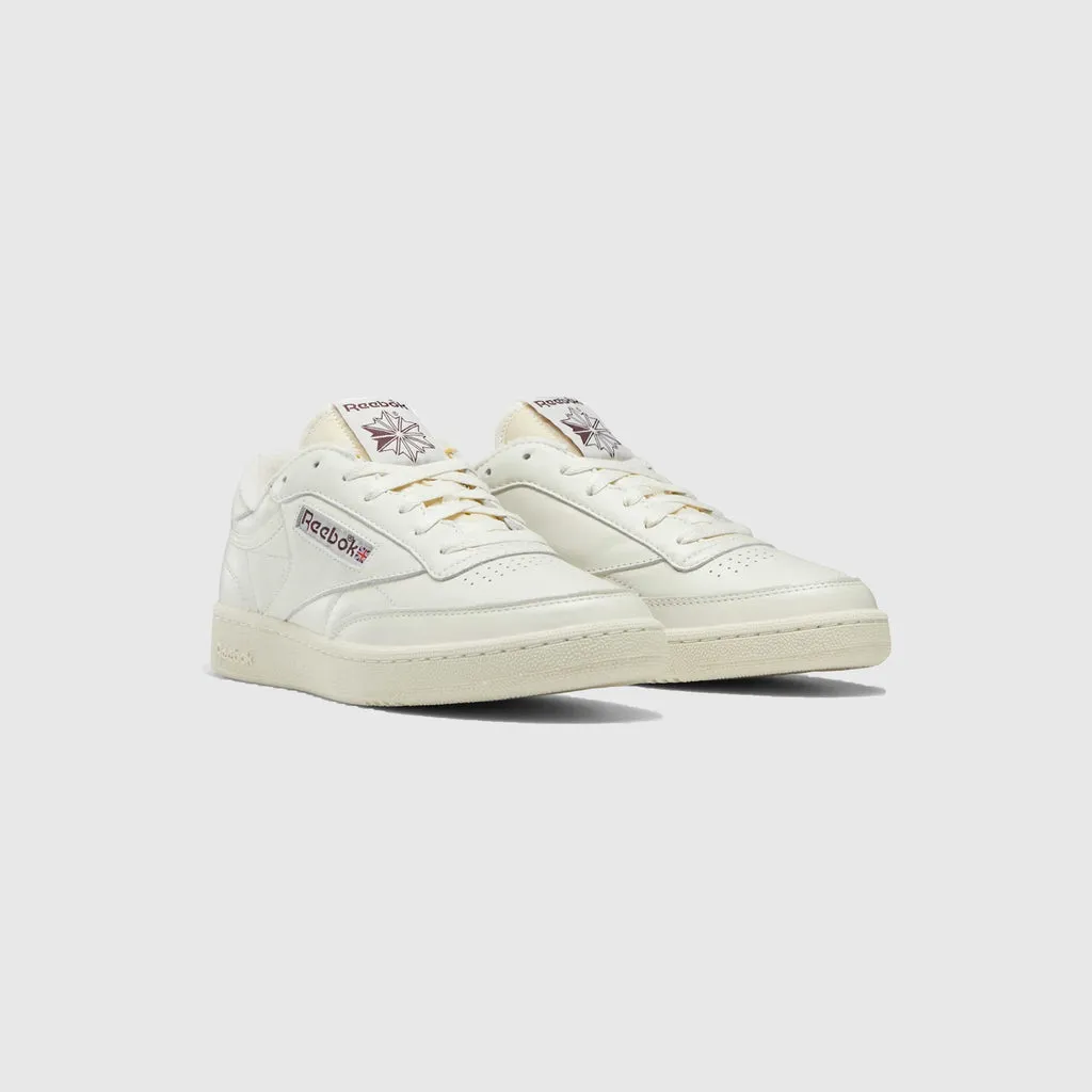 Reebok Club C 85 Vintage - Chalk / Alabaster / Maroon