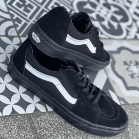 Vans Mens Sk8-Low Trainers in Black