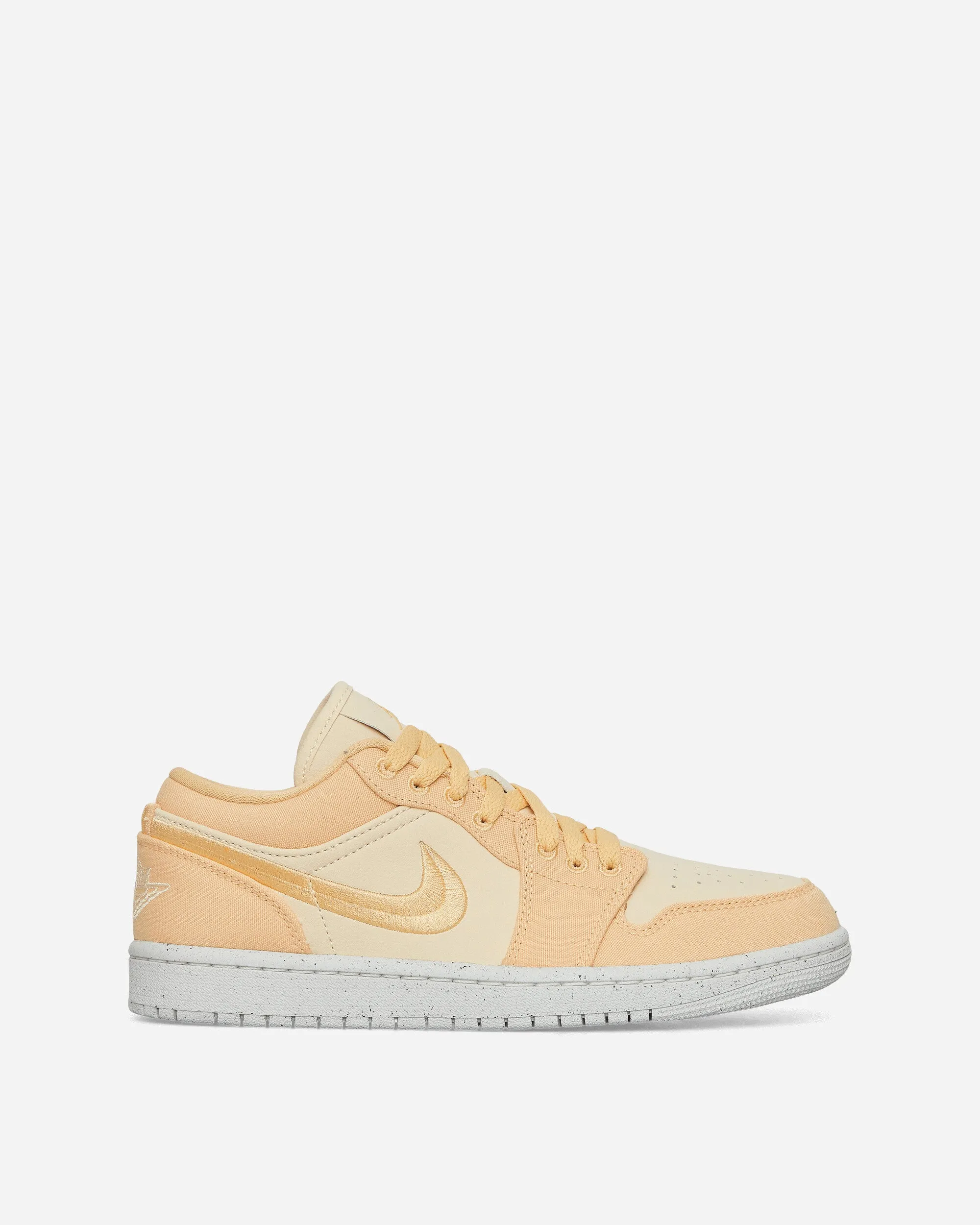 WMNS Air Jordan 1 Low SE Sneakers Celestial Gold / Muslin