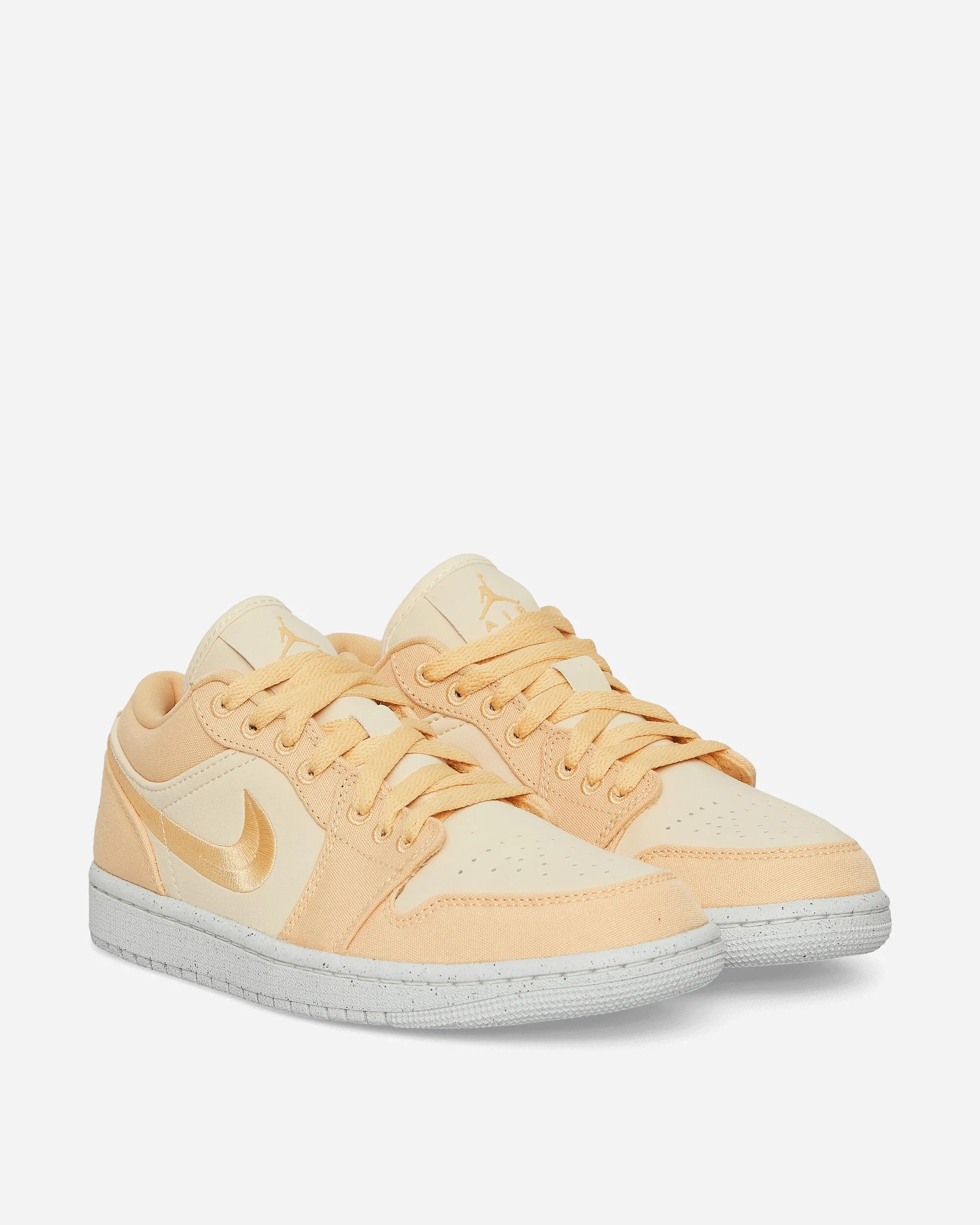 WMNS Air Jordan 1 Low SE Sneakers Celestial Gold / Muslin